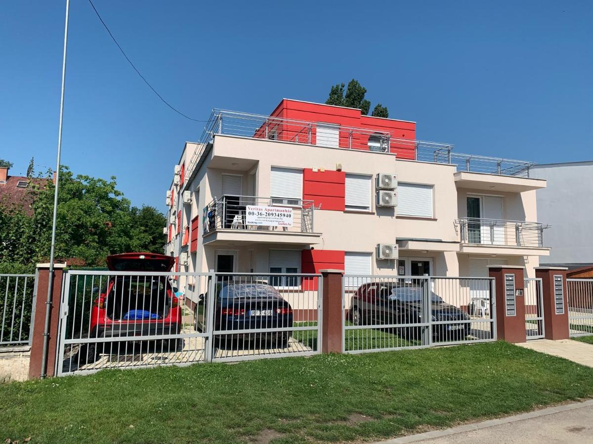 Veritas Apartment Zamárdi Exterior foto